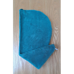 serviette cheveux vert olive