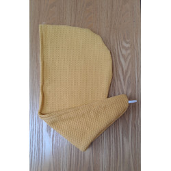 serviette cheveux moutarde